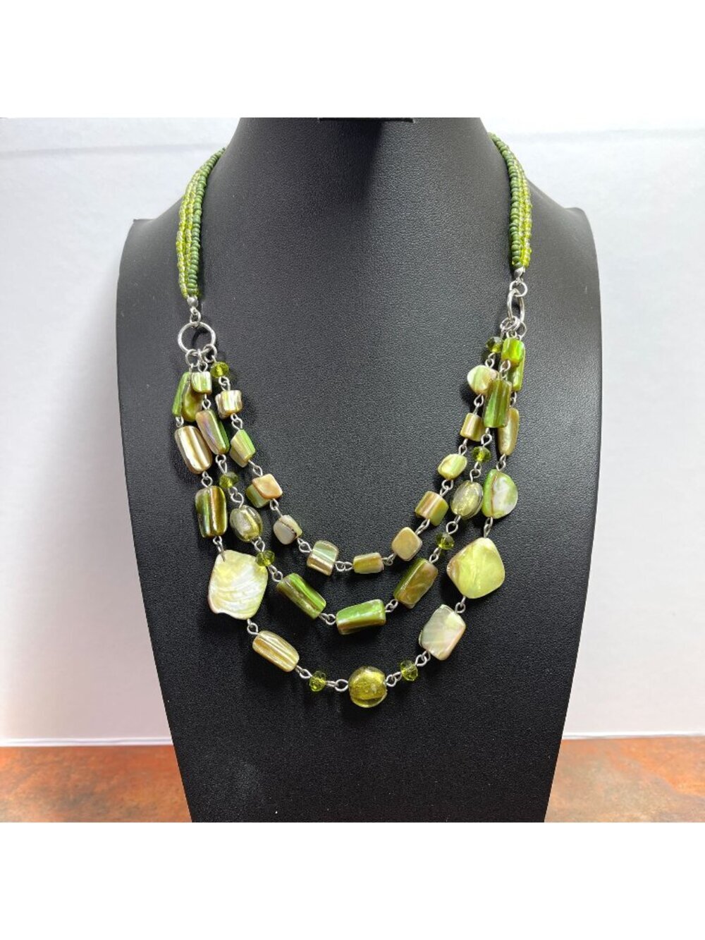 Green Multi-Strand Shell Bead Necklace With Silver-Tone Accents 18"+3"